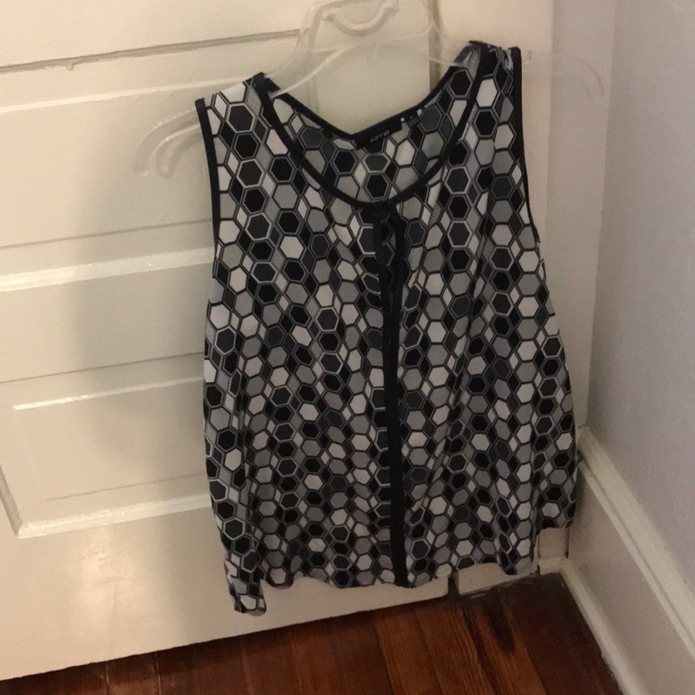 M APT9 black and white blouse
